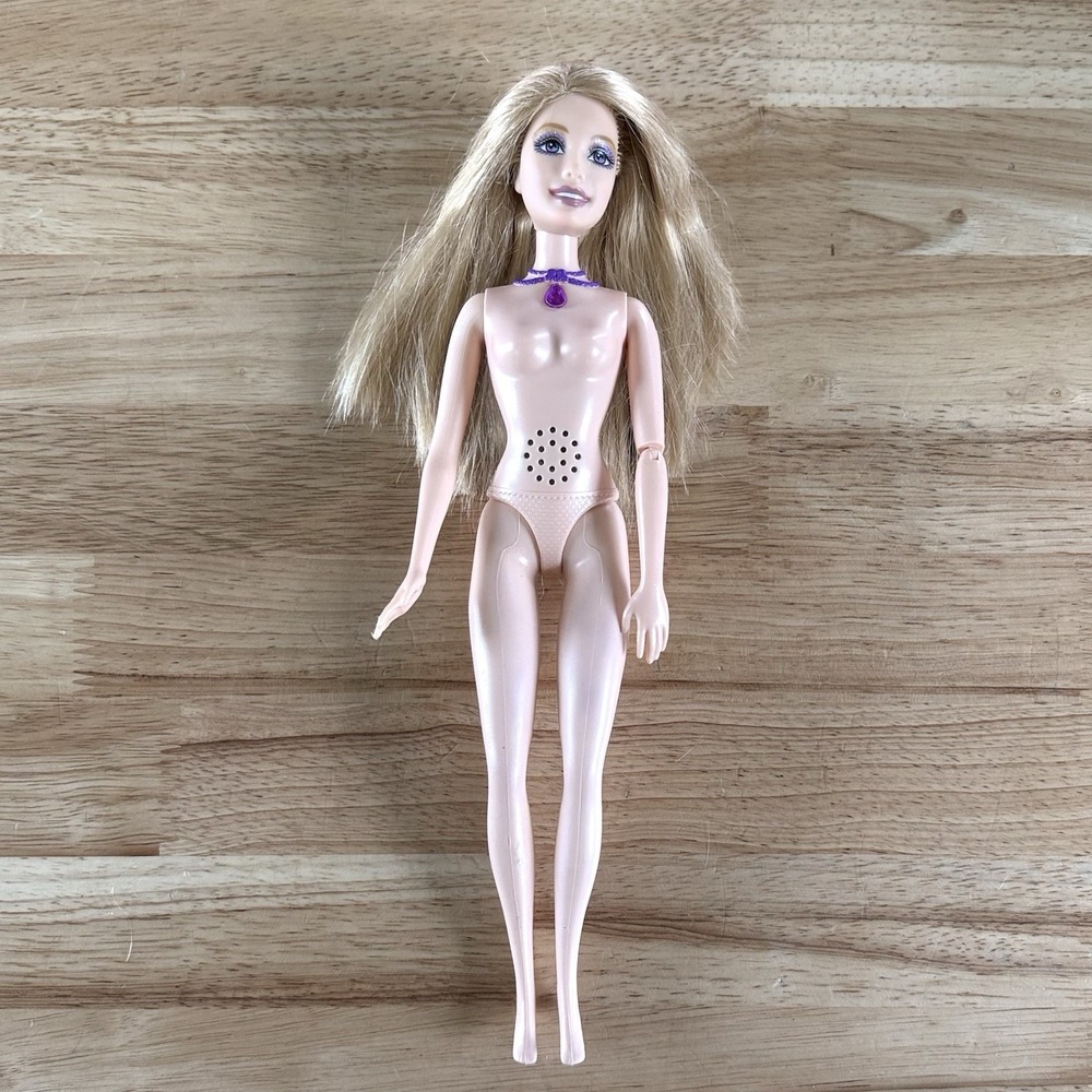 Mattel Barbie as the Island Princess Singing Luciana Doll Works 2007 Minor Flaws